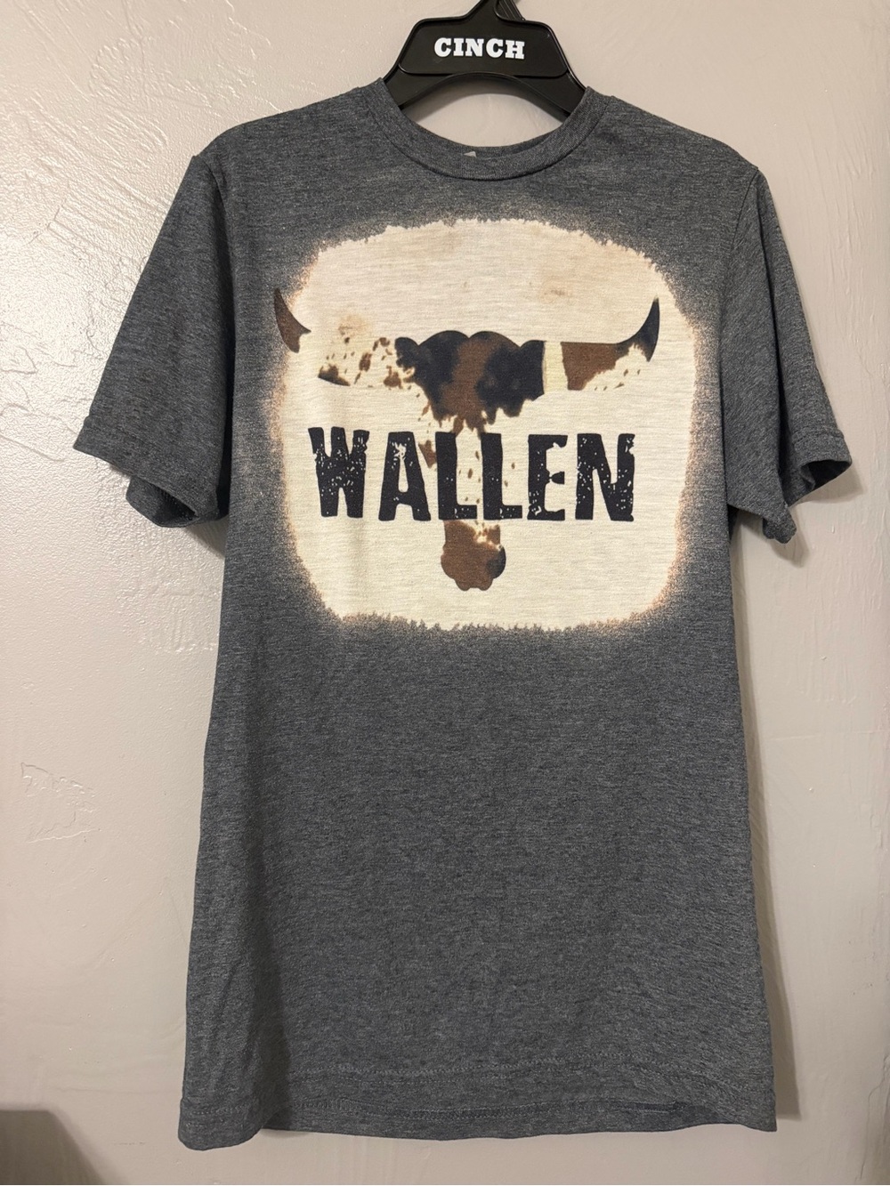 Gildan Gray Short Sleeve Tee with Bull Graphic and WALLEN Text